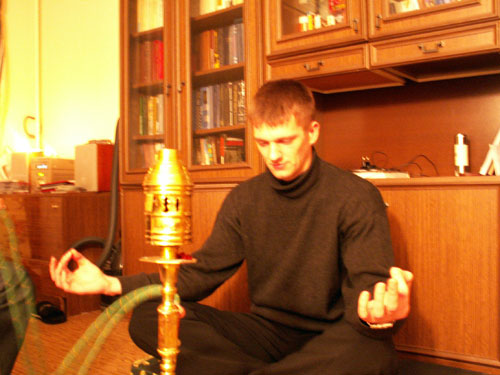 http://www.bezumnoe.ru/me/meditation.jpg